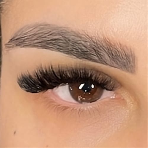 volume eyelash extensions